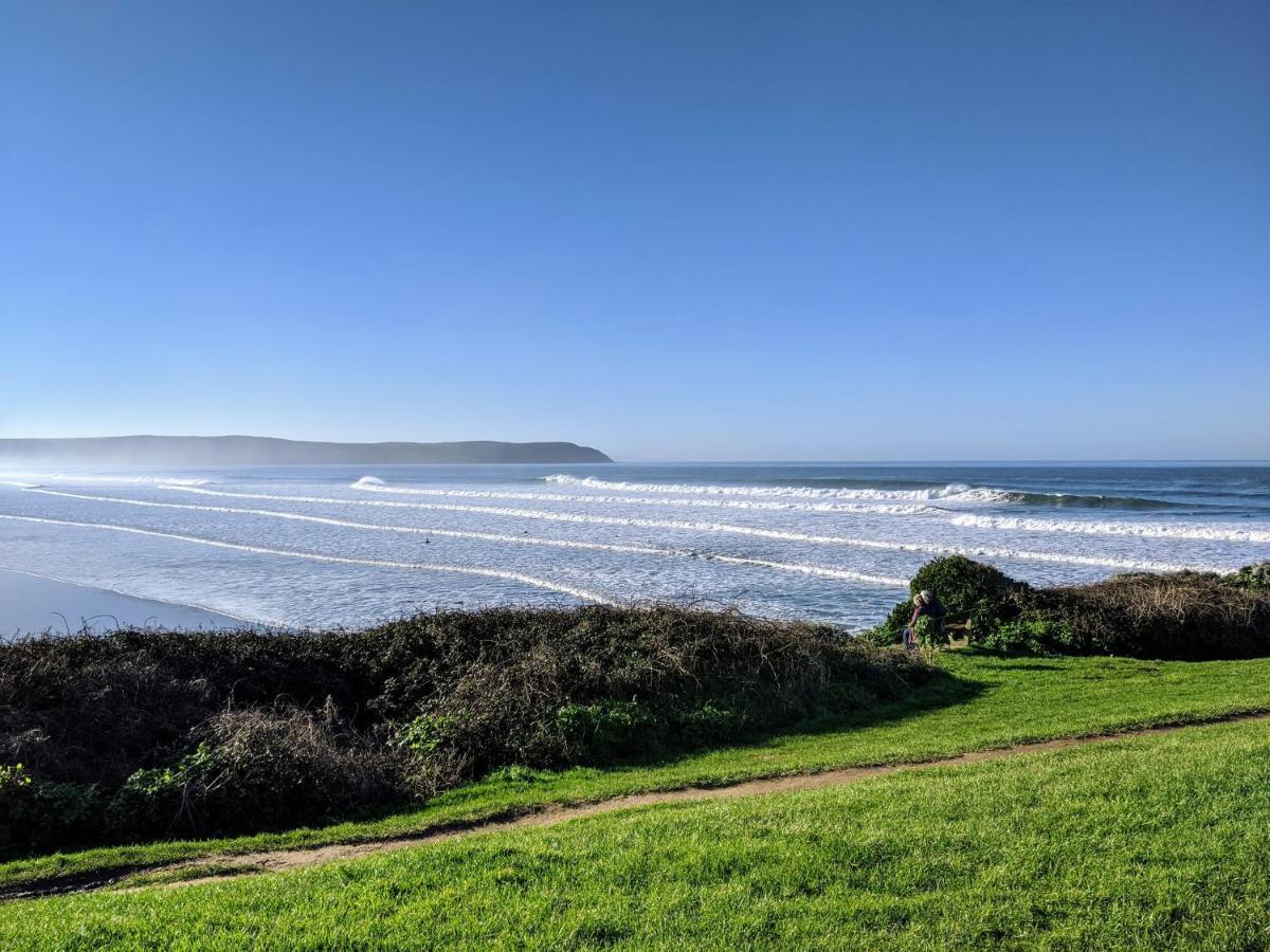 7 Putsborough - Luxury Apartment At Byron Woolacombe, Only 4 Minute Walk To Woolacombe Beach! Экстерьер фото